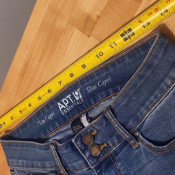 Apt 9 Essentials Slim Capri Jeans Streatchy - Picture 10 of 10